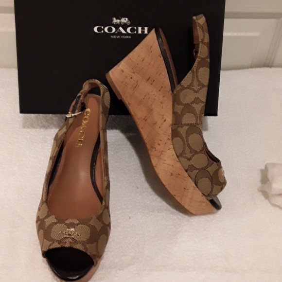 Coach dressy shoes never been worn - Picture 1 of 6